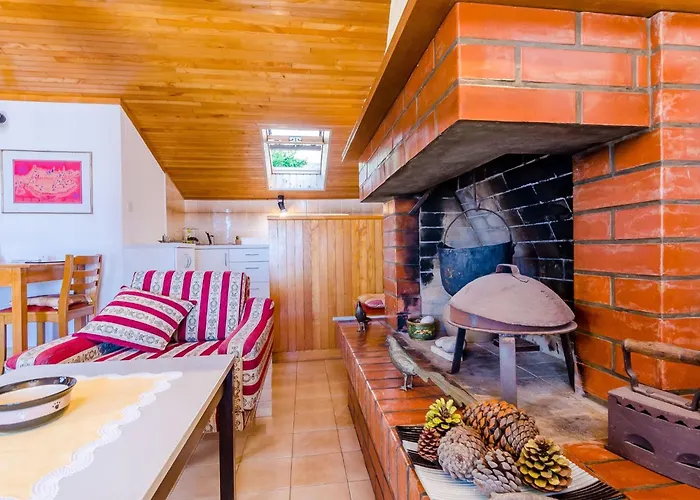 And Cicko - One Bedroom With Terrace And Sea View Attic Daire Dubrovnik