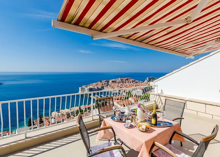 And Cicko - One Bedroom With Terrace And Sea View Attic Daire