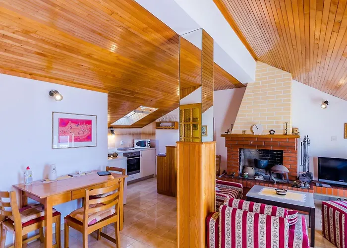 And Cicko - One Bedroom With Terrace And Sea View Attic *