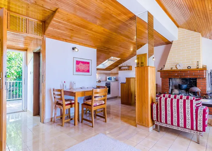 Daire And Cicko - One Bedroom With Terrace And Sea View Attic Dubrovnik