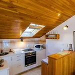And Cicko - One Bedroom With Terrace And Sea View Attic Apartment